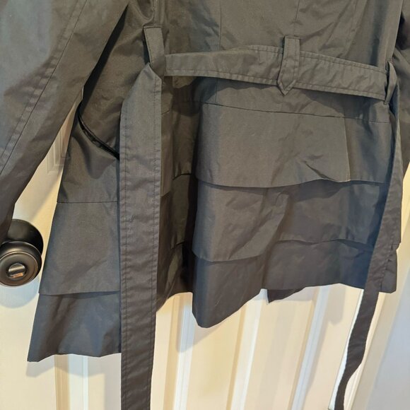 Black Steve Madden Light Weight Tiered Jacket - Size Small - Picture 6 of 6